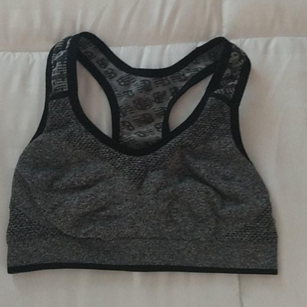 NB sports bra